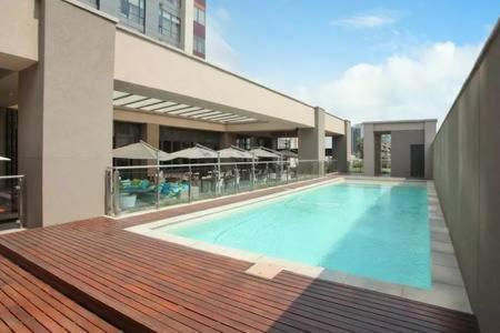 Sandton Skye Apartment Johannesburg Exteriör bild
