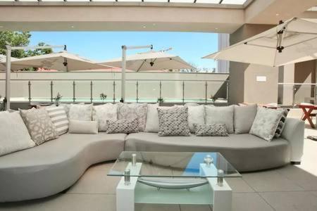 Sandton Skye Apartment Johannesburg Exteriör bild